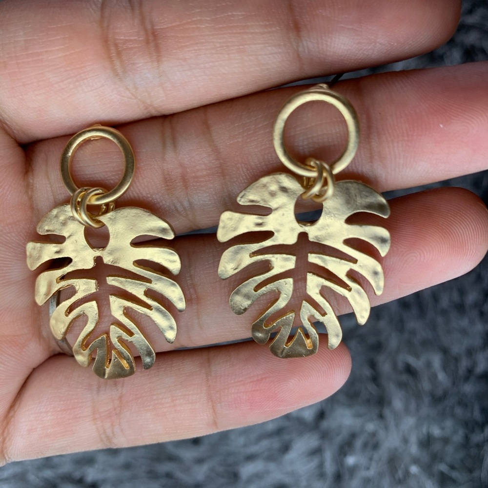 Metal plantain leaf earrings retro leaf gold - Picture 6 of 11